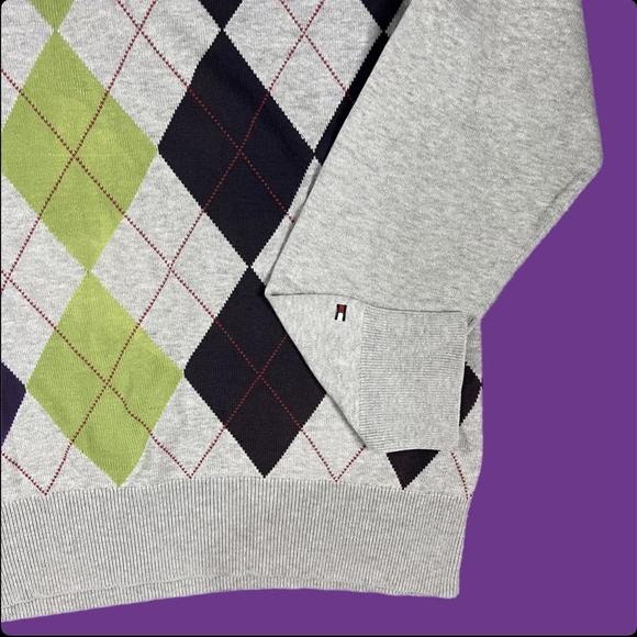 Tommy Hilfiger diamond argyle V-neck sweater - Picture 3 of 5